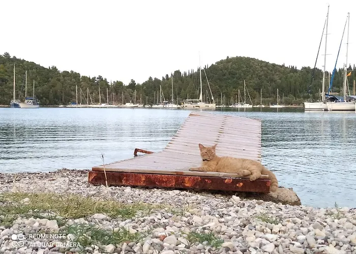 A4 - Rosemary Nydri (Lefkada)